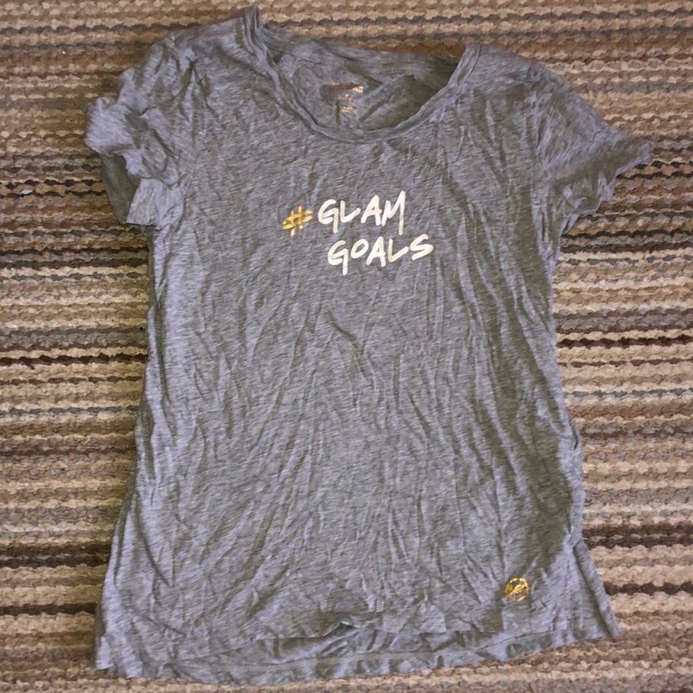 Graphic tee